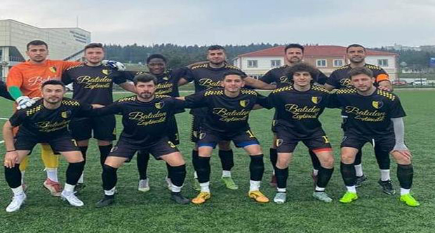 Müreftespor averaj farkıyla lider