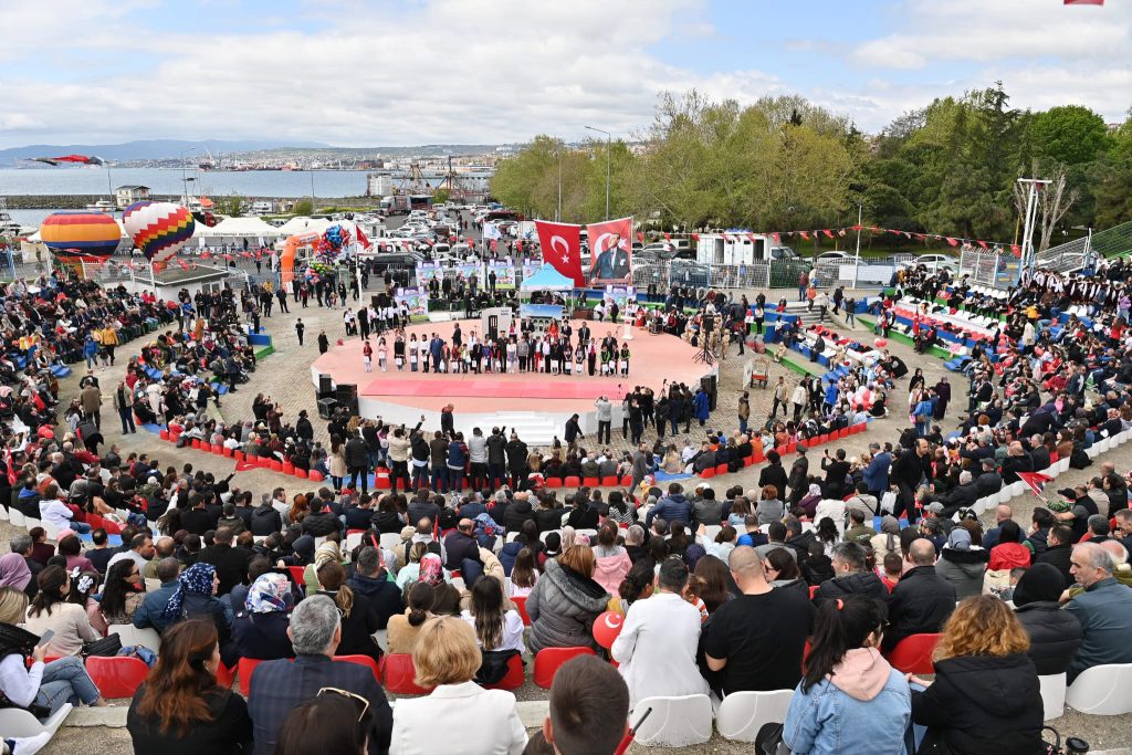 TEKİRDAĞ’DA 23 NİSAN COŞKUSU