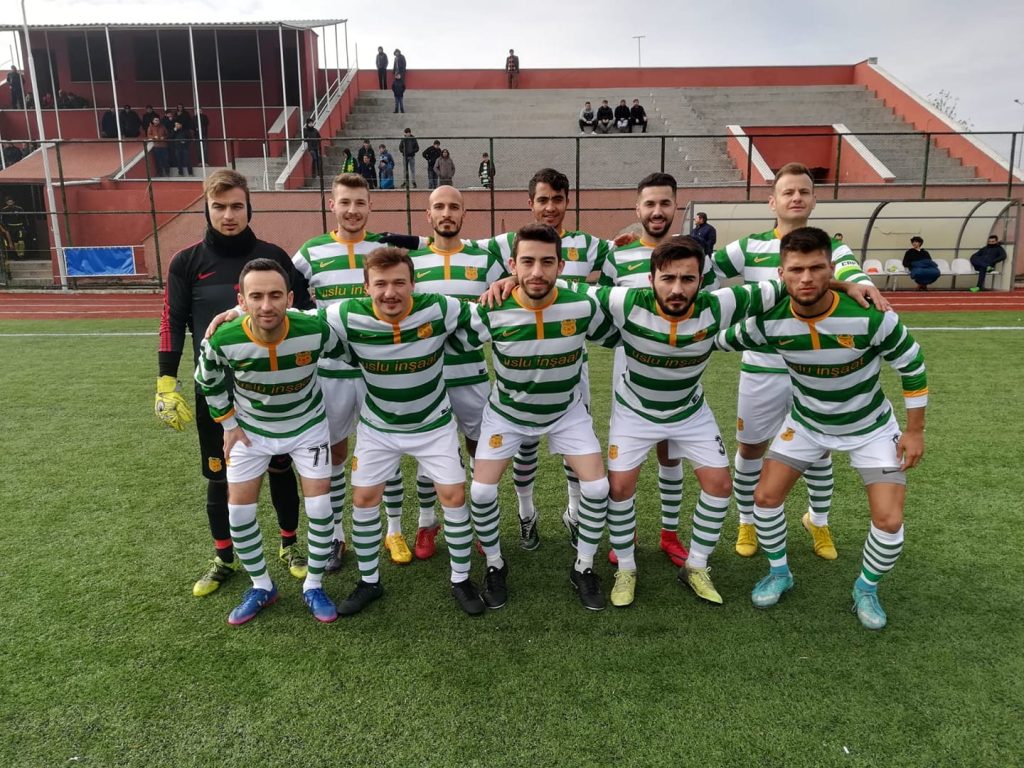 Müreftespor 15 puanla lider