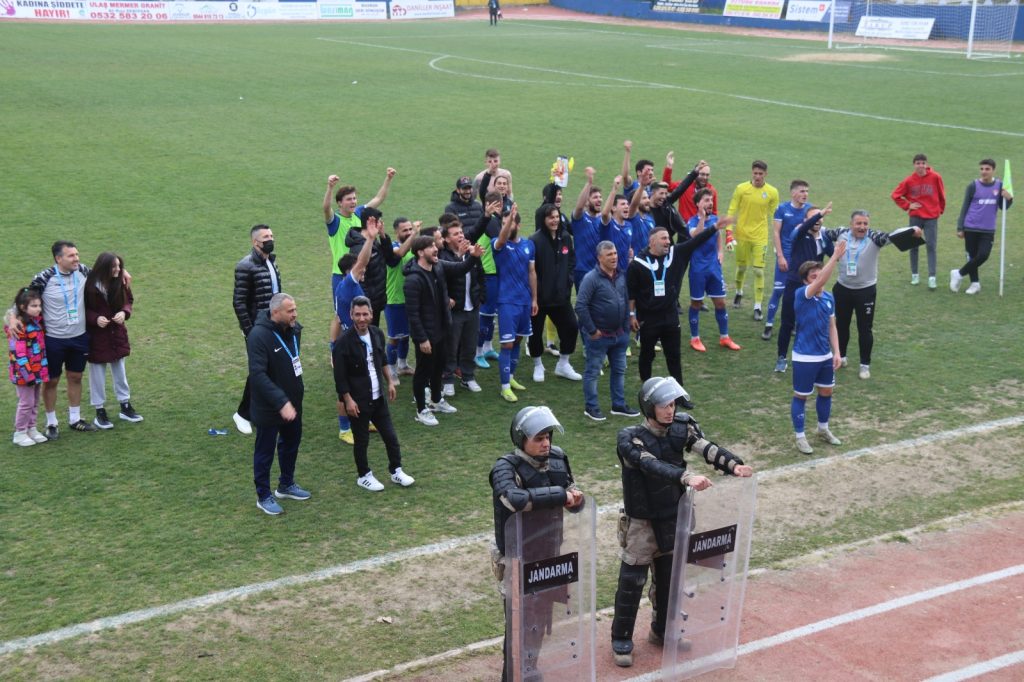 Ergene Velimeşespor 2 – 1 galip