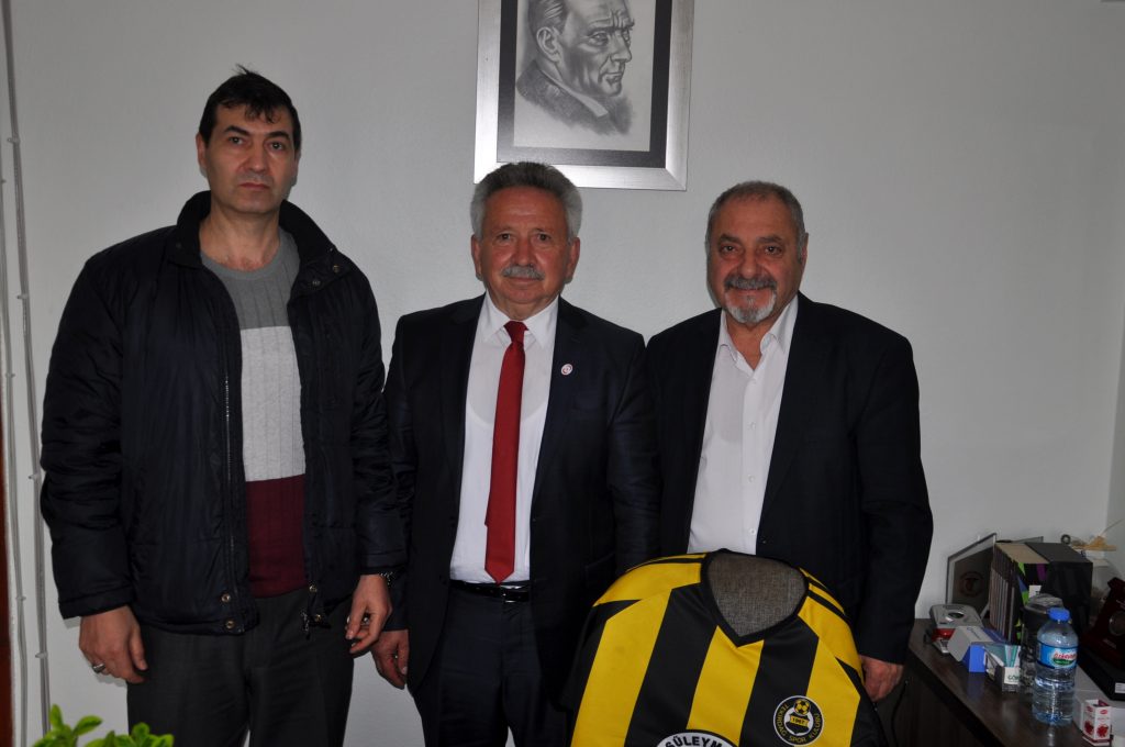 Genç Parti, meclisi hedefliyor