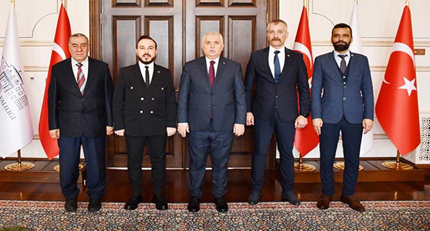 Yeniden Refah Valilikte