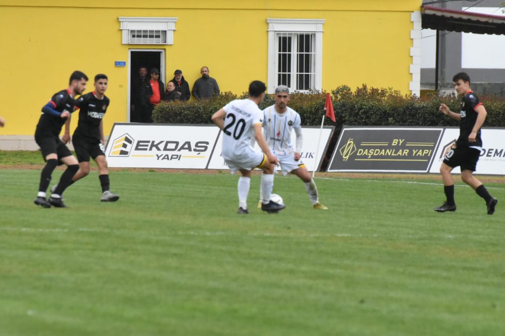 Tekirdağspor’un oynayacağı bir maç kaldı