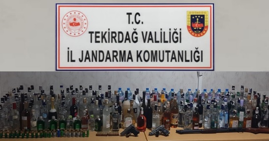 247 şişe sahte içki ele geçirildi