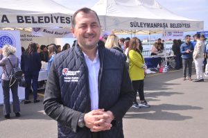 Belediye öğrencilerin yanında