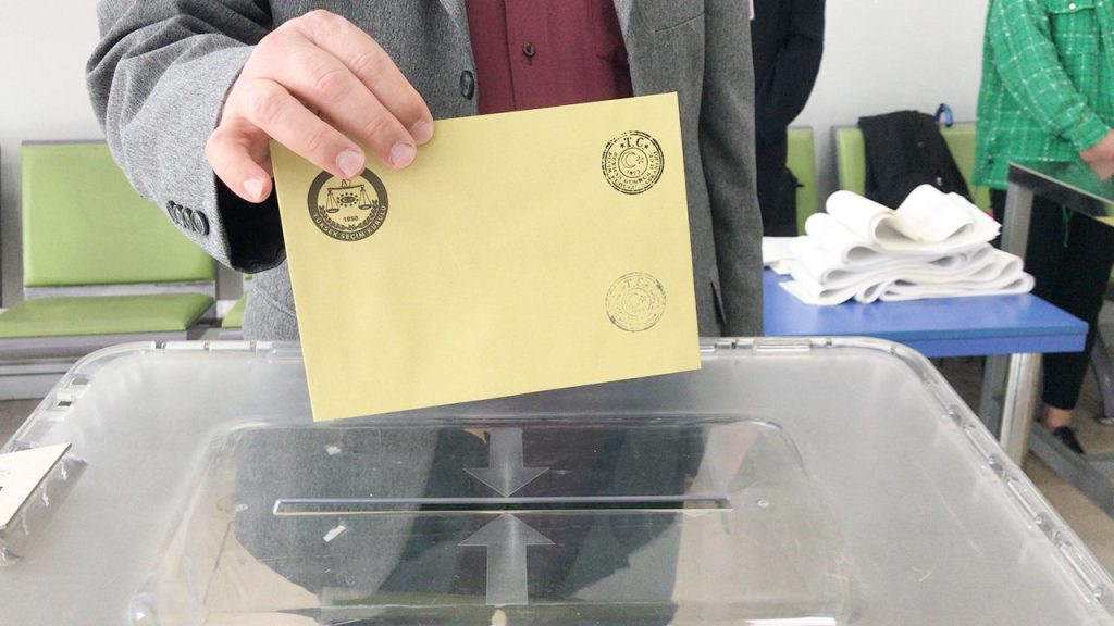 Önceden mühürlenmiş oy çıktı