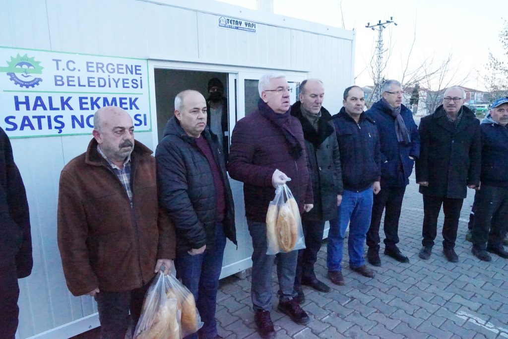 BELEDİYELER HALK EKMEK YARIŞINDA