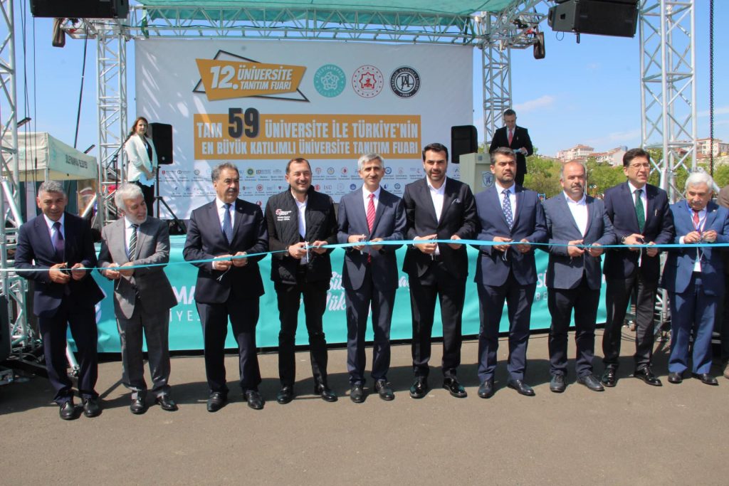 ÖZER’DEN FUAR SKANDALINA TEPKİ