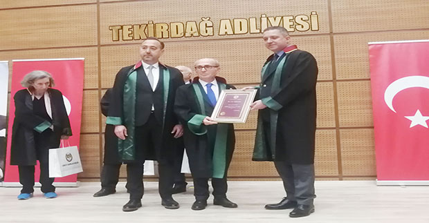 Meslek büyükleri onure edildi