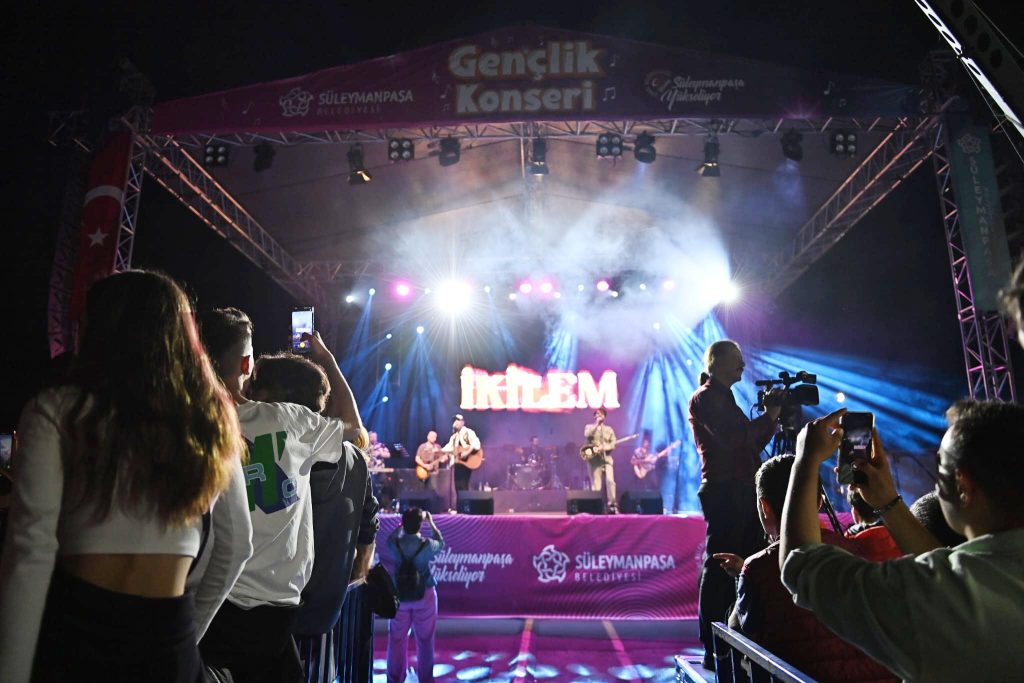 Tekirdağ’da “İkilem” coşkusu