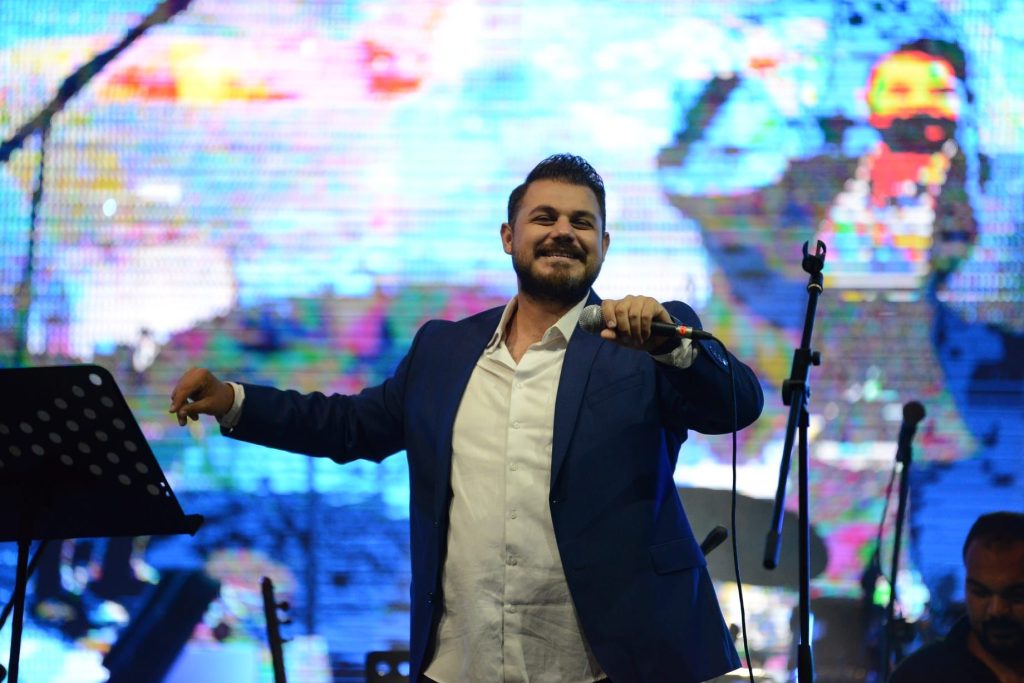 Ahmet Merih Çelik’ten Doğum Günü Şarkısı