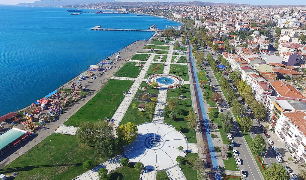 Tekirdağ milletvekilleri kaç yaşında?
