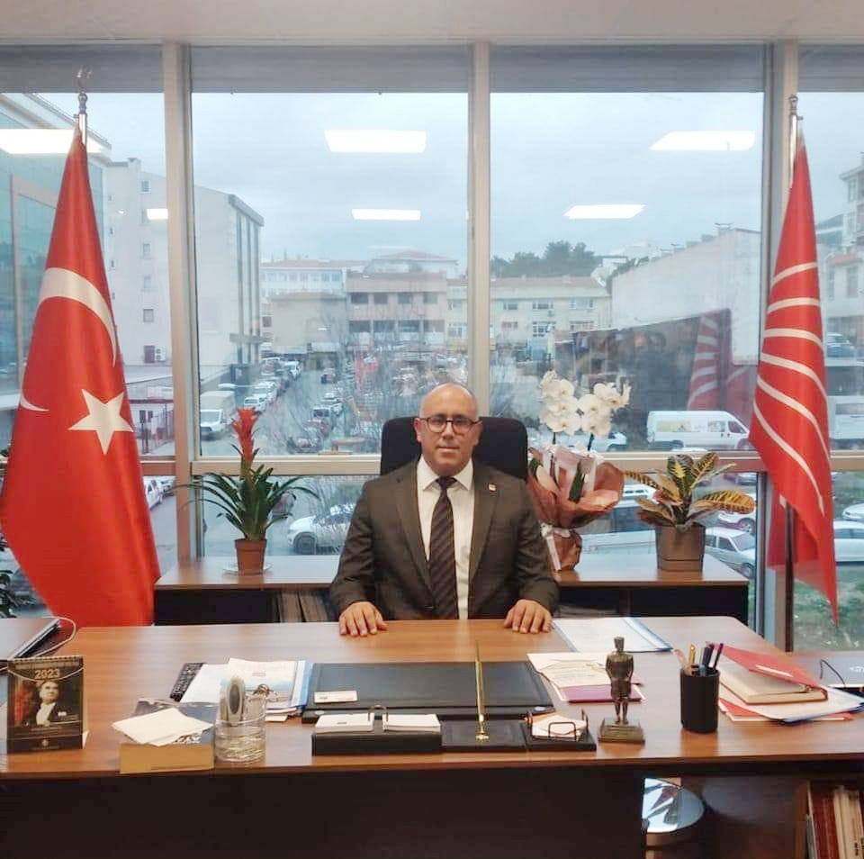  “AK Parti demokrasiyi katletti”