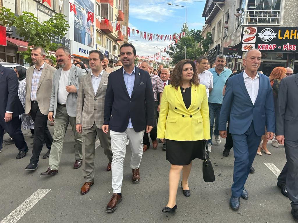 Diktaş’tan milletvekiline büyük ayıp