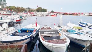 Balıkçılar gün sayıyor