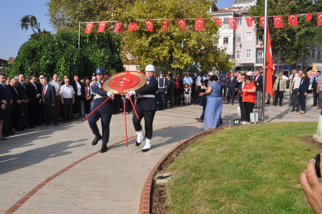 ZAFER COŞKUSU