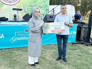 Yerel basına köstek, fotoğrafçıya destek