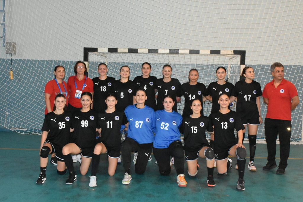 KADIN HENTBOLCULARA ZORLU RAKİP