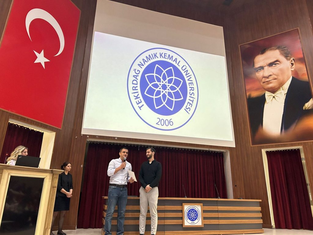 Öğrencilere uyum eğitimi