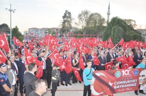 100. yıl kortejine yoğun ilgi