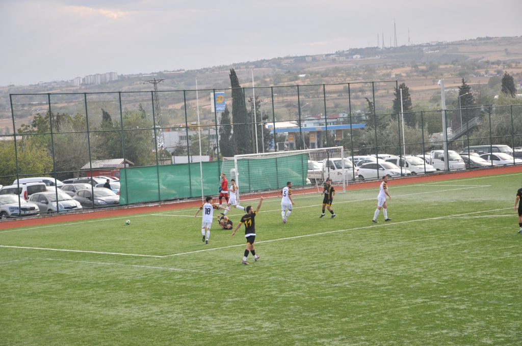 U 16’da 3 oyuncu disiplin kuruluna sevk edildi