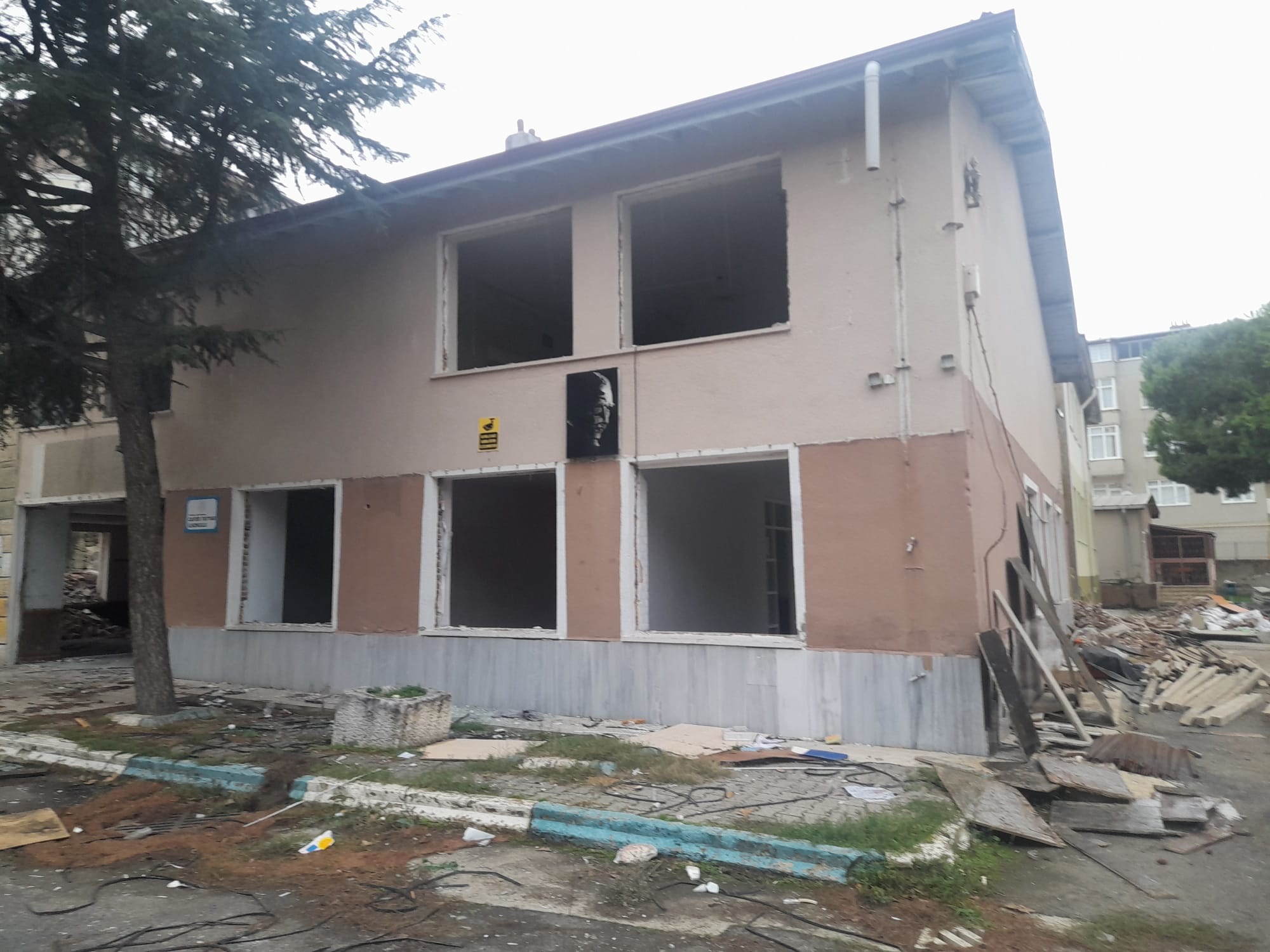 60 yıllık okul tarih oluyor
