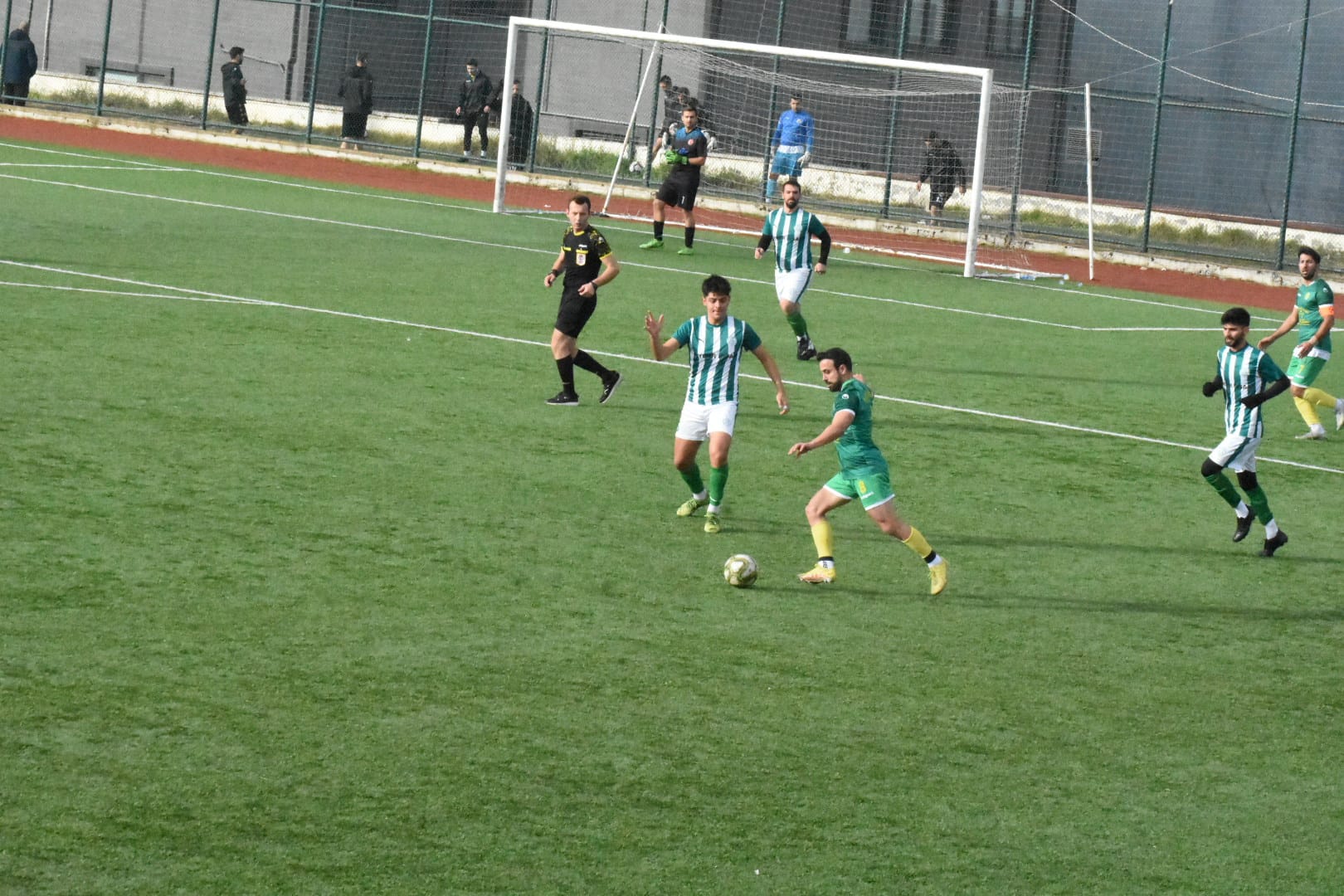 Kazanderespor’dan farklı galibiyet
