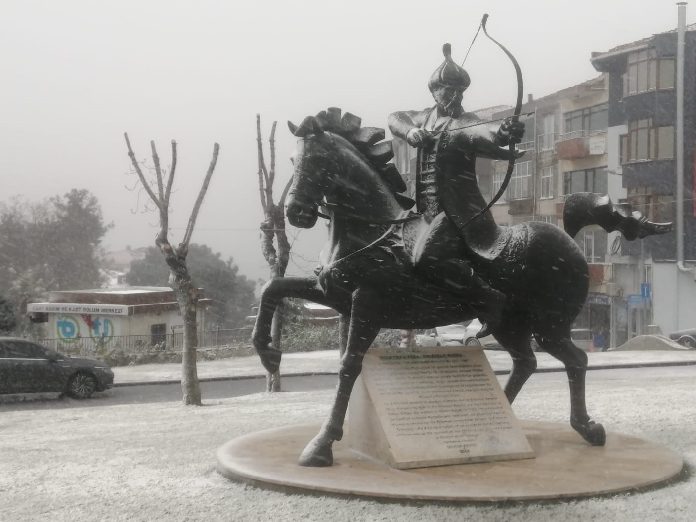 Süleymanpaşa’da kar yağışı etkili oldu