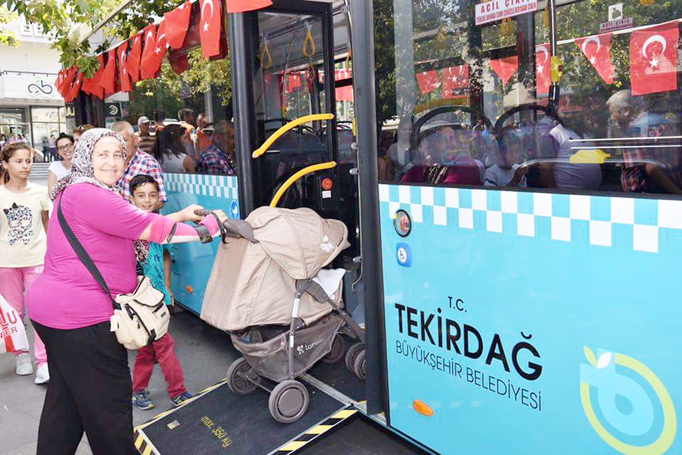 Çorlu’ya 10 yeni otobüs alındı