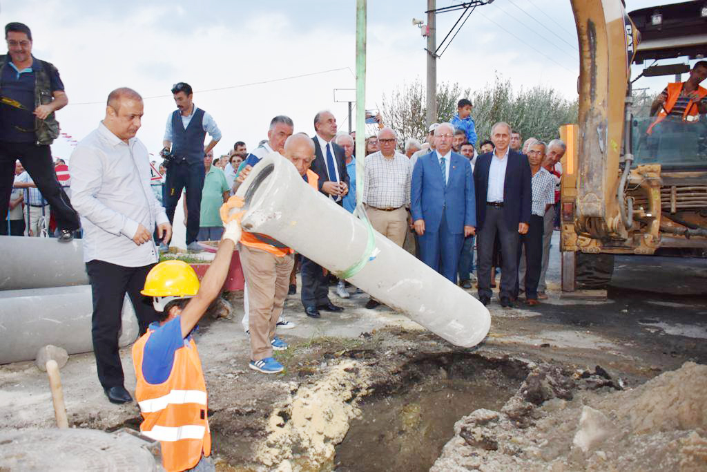 Yağmur suyu sorunu çözüm bekliyor