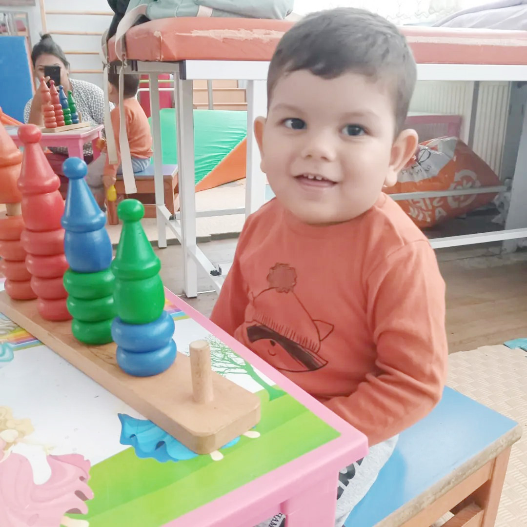SMA Tip 2 hastası yardım bekliyor