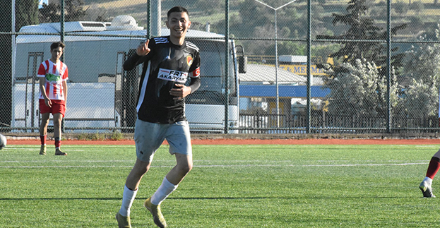Kaleci yine attı