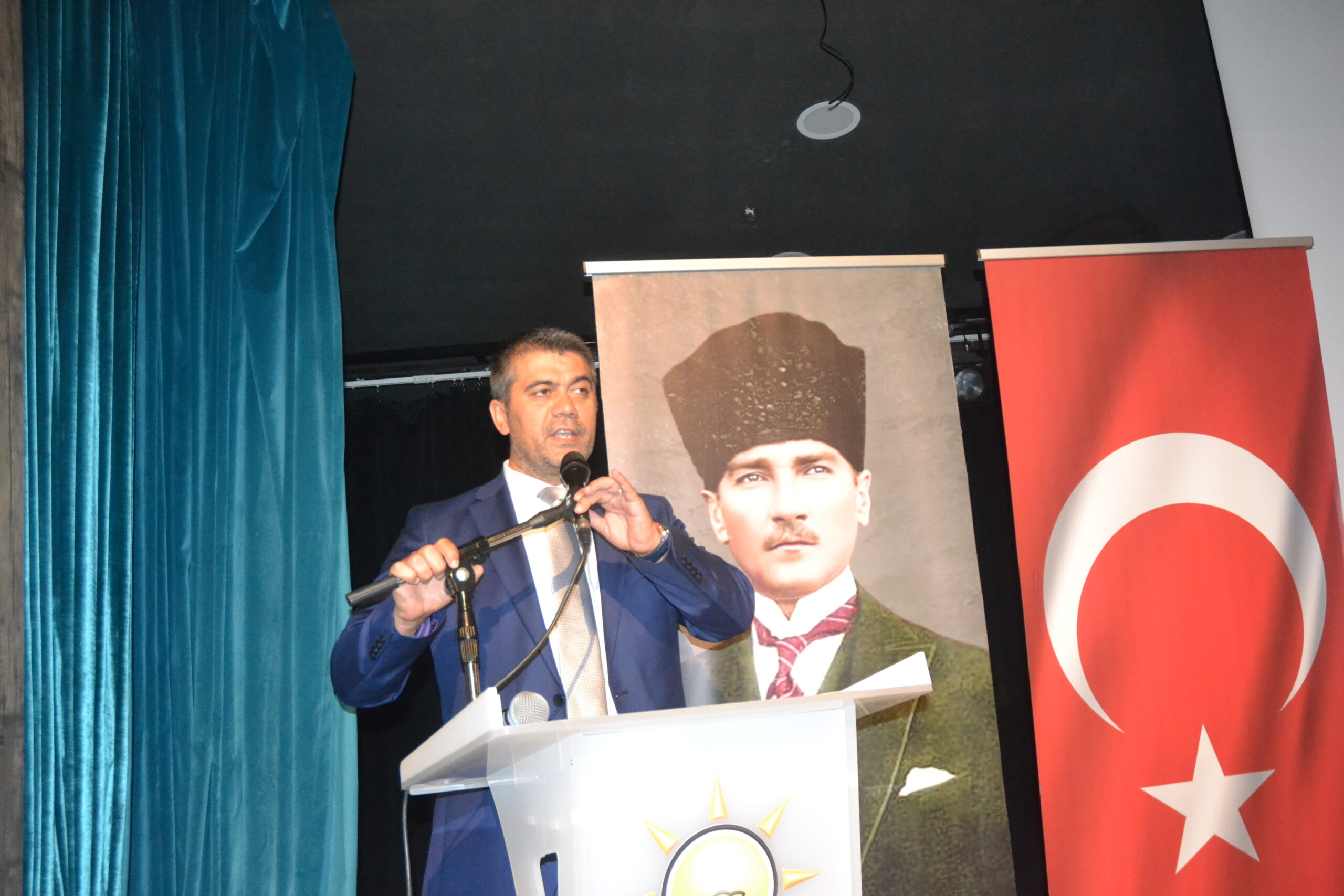 “HİÇBİR TEHDİT KARARLILIĞIMIZI SARSAMAZ”