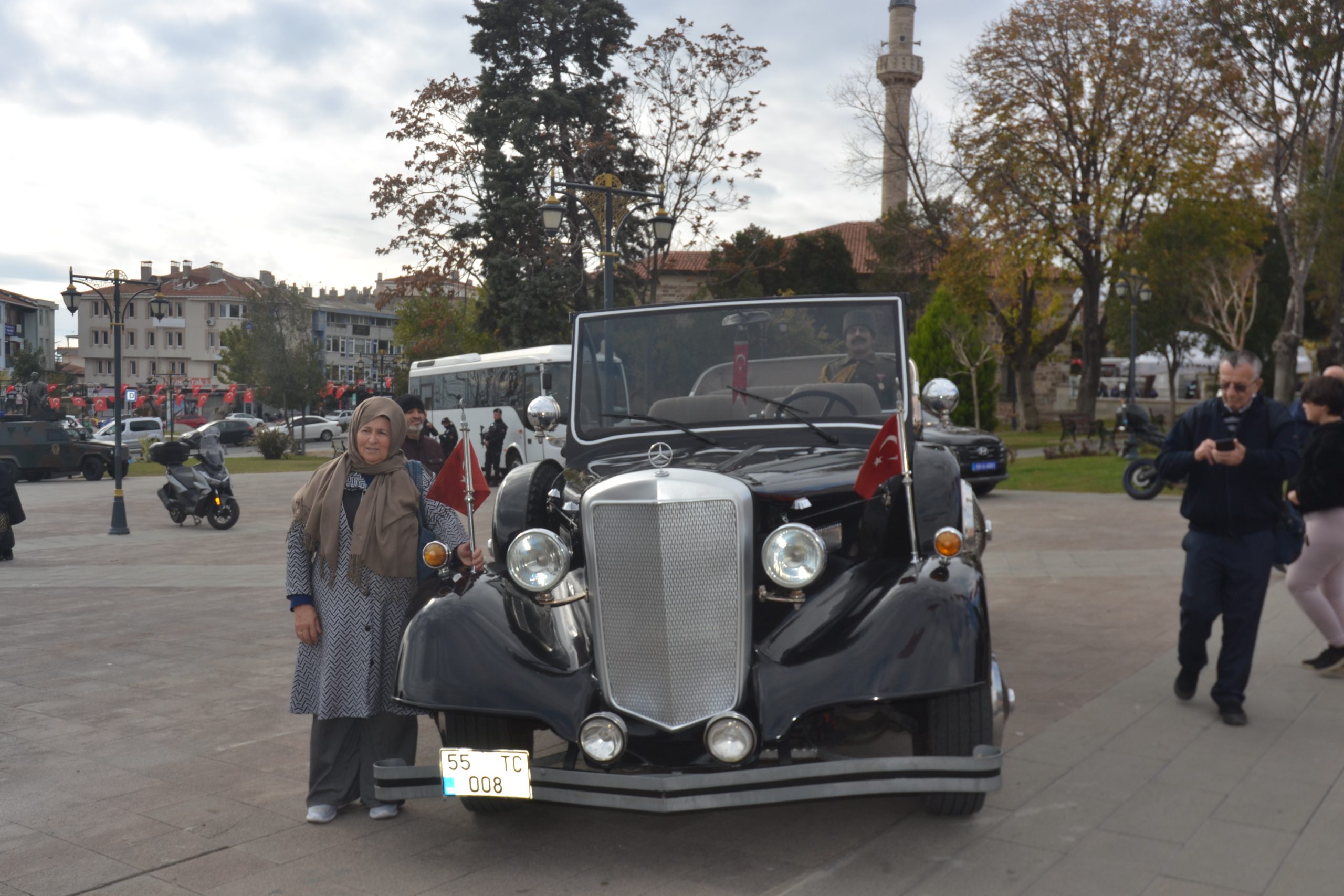 Araca yoğun ilgi