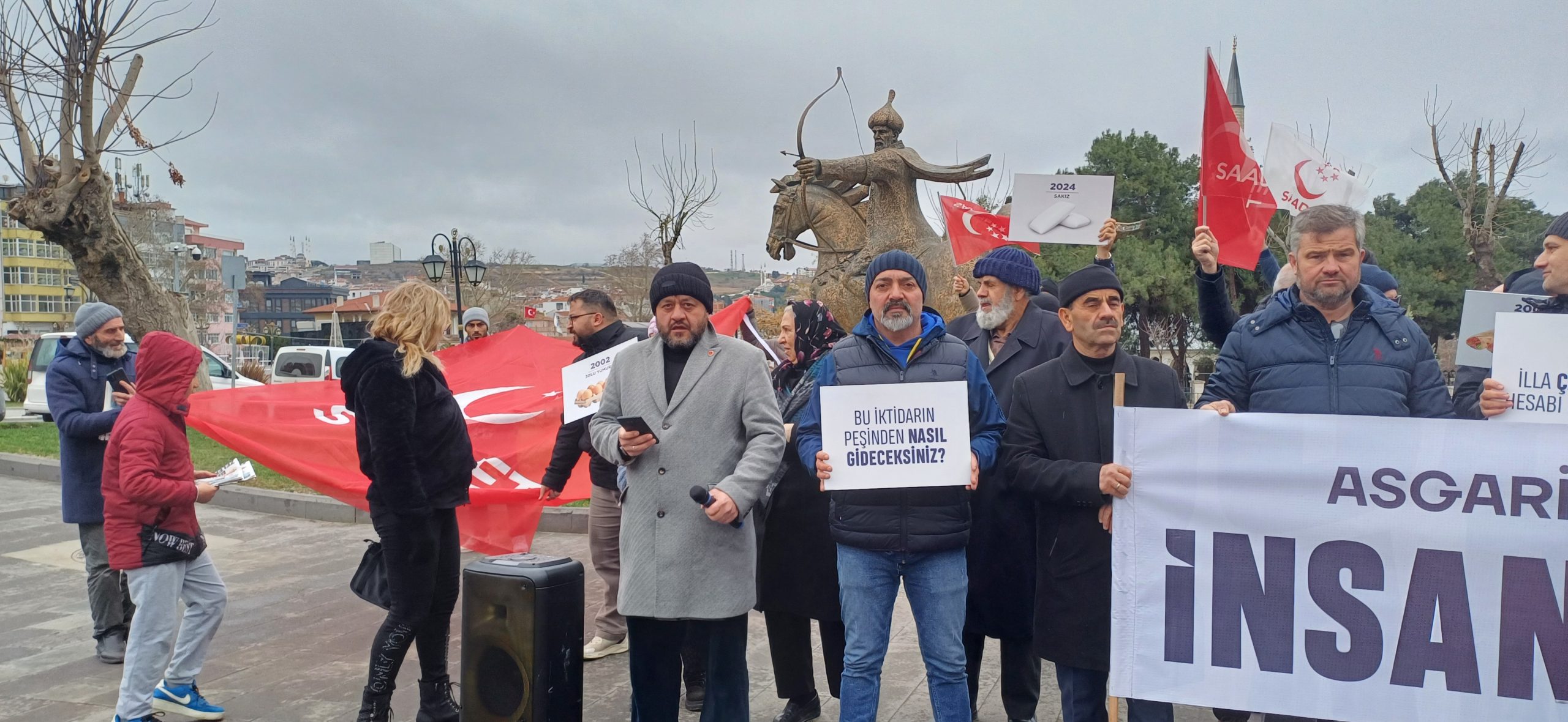 “Asgarî değil, insani bir ücret talep ediyoruz”