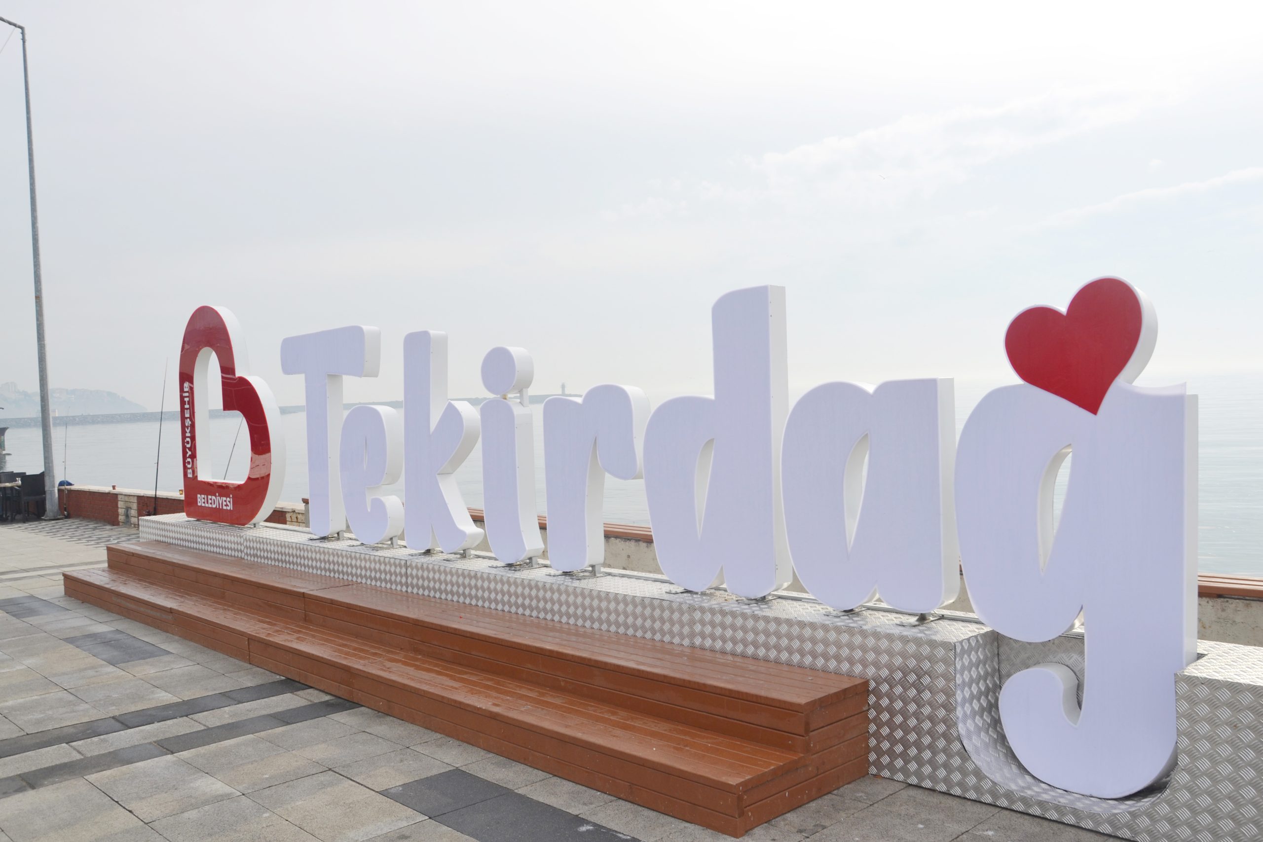 Tekirdağ tabelası beğeni topladı