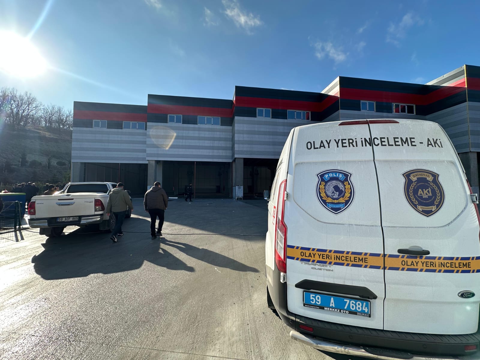 Stajyer öğrenci yüksekten düştü