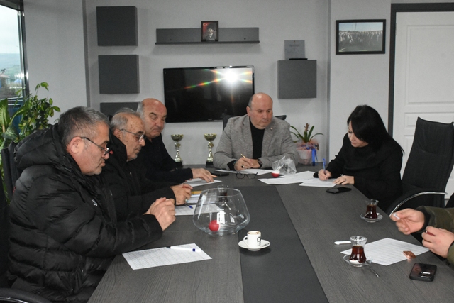 Kuralar çekildi