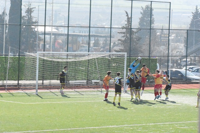 Namık Kemal, kayıpsız geçti