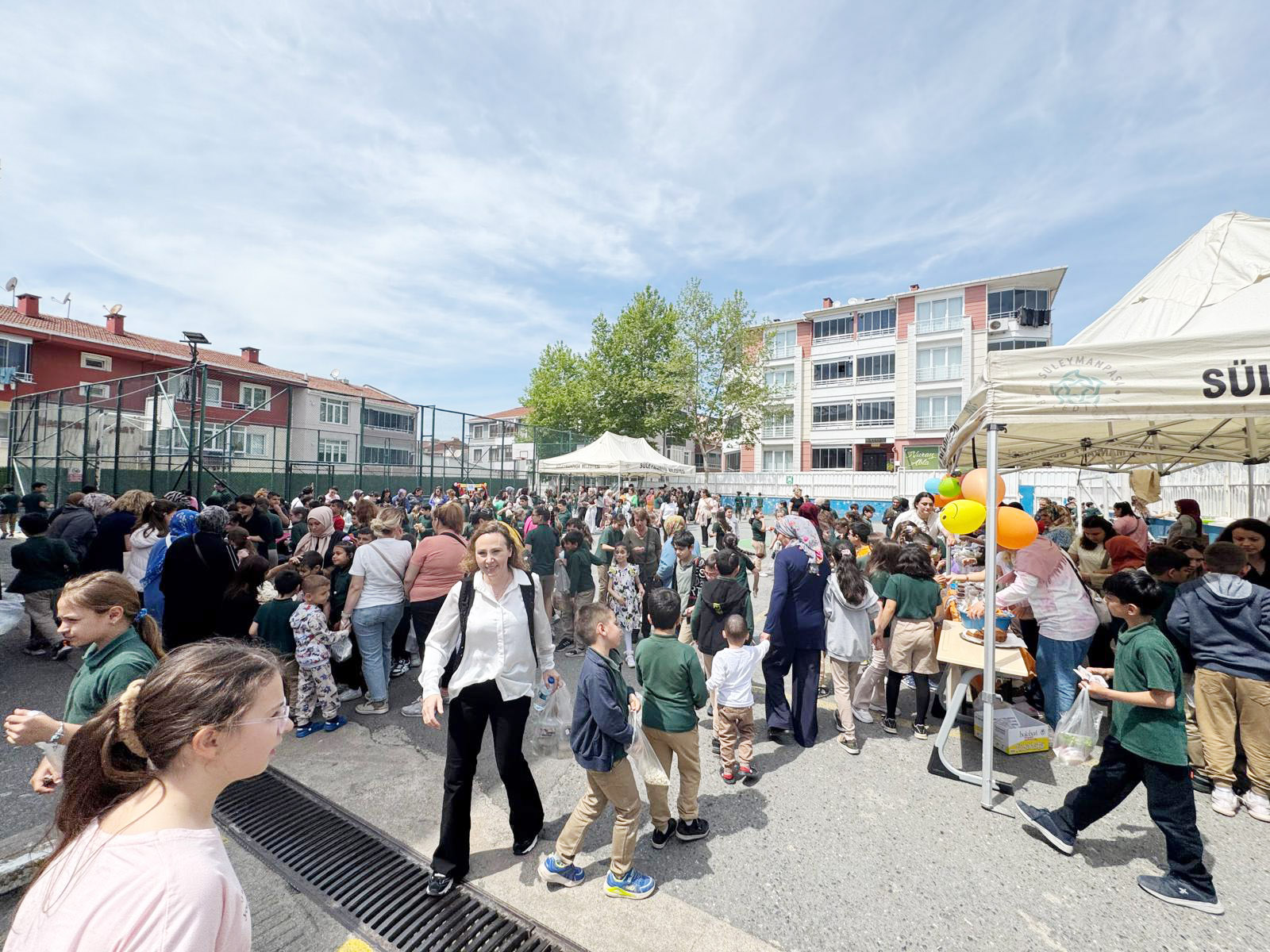 Renkli ve anlamlı kermes