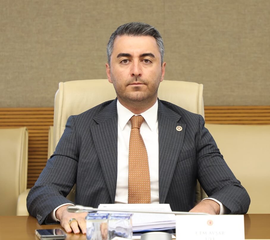  “Çalışmak zorunda bırakılan emekliler canından oluyor”
