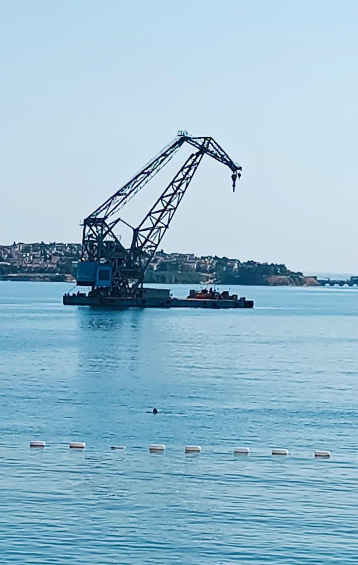 Deniz ortasında tamirat