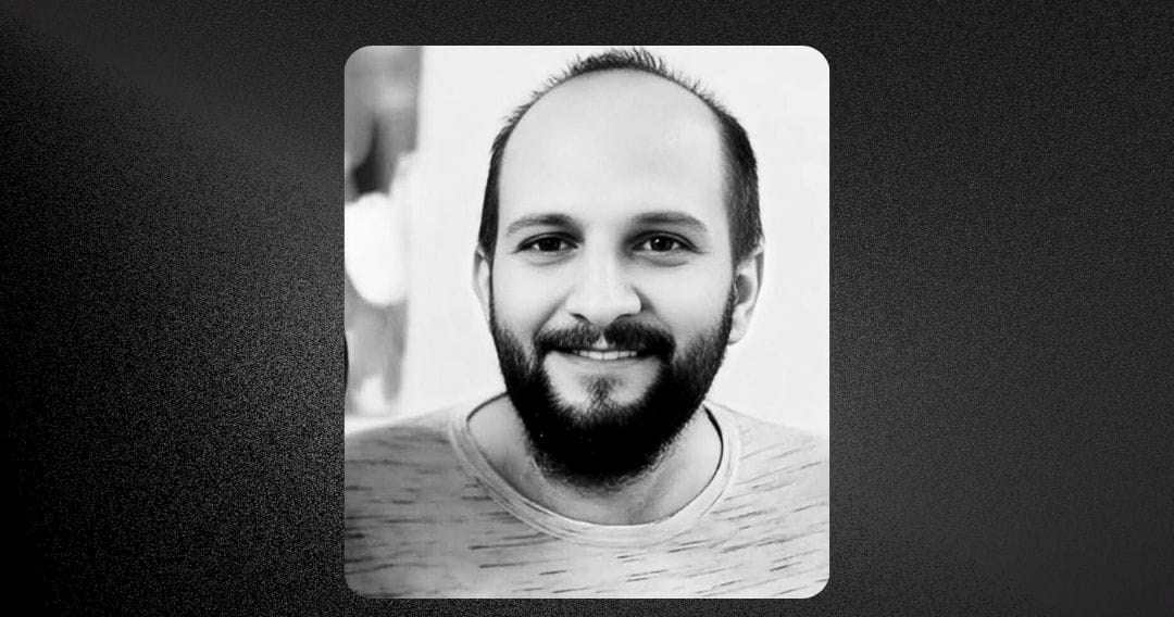 Cem Komşu defnedildi
