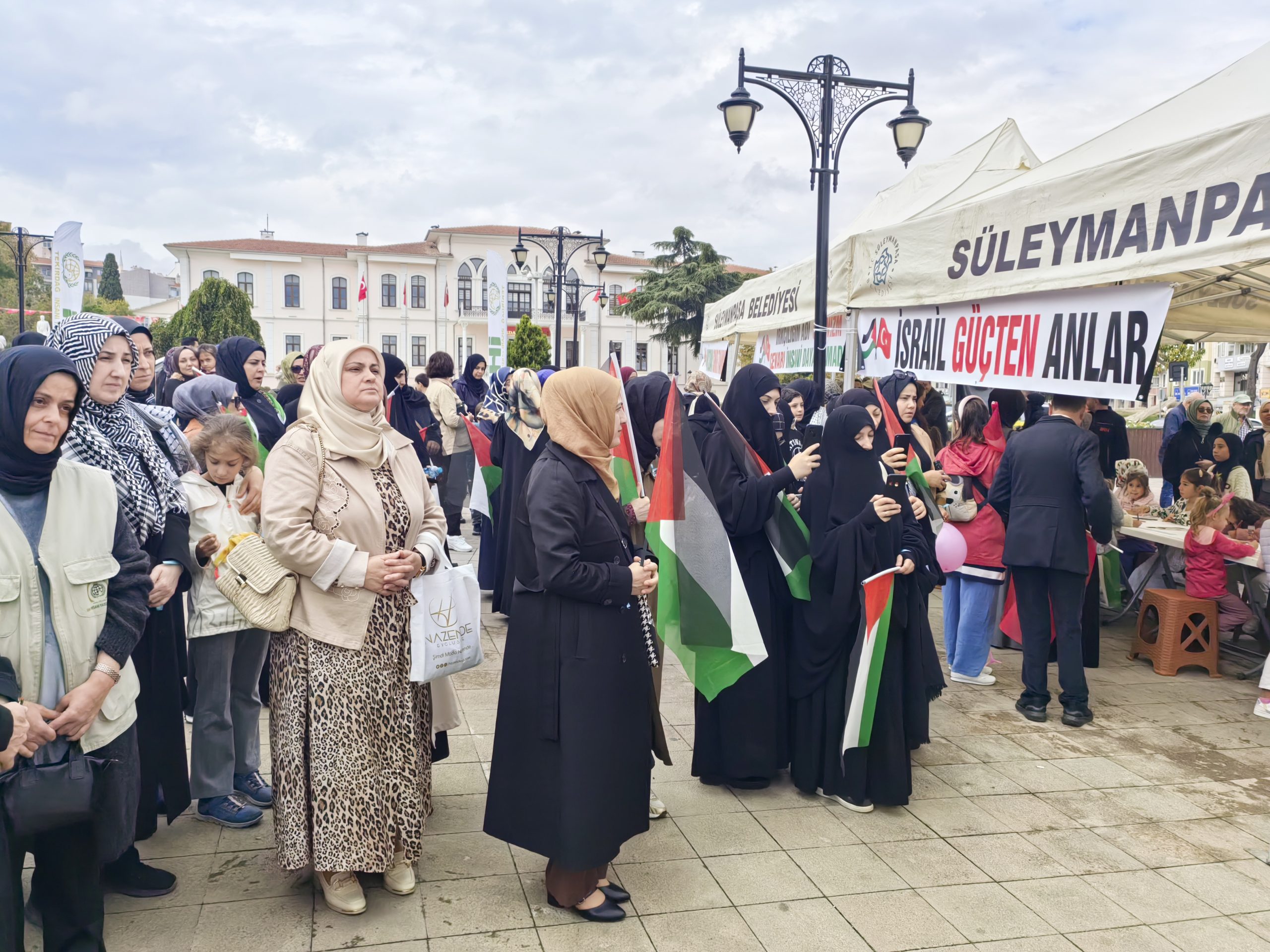 İsrail’e tepkiler büyüyor