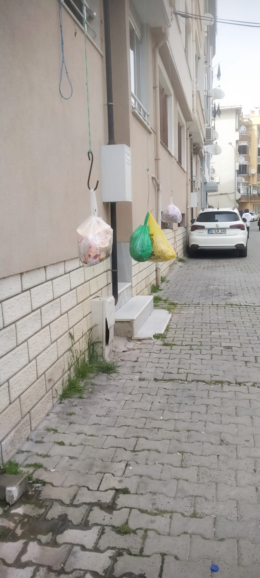 Askıda çöp dönemi başladı