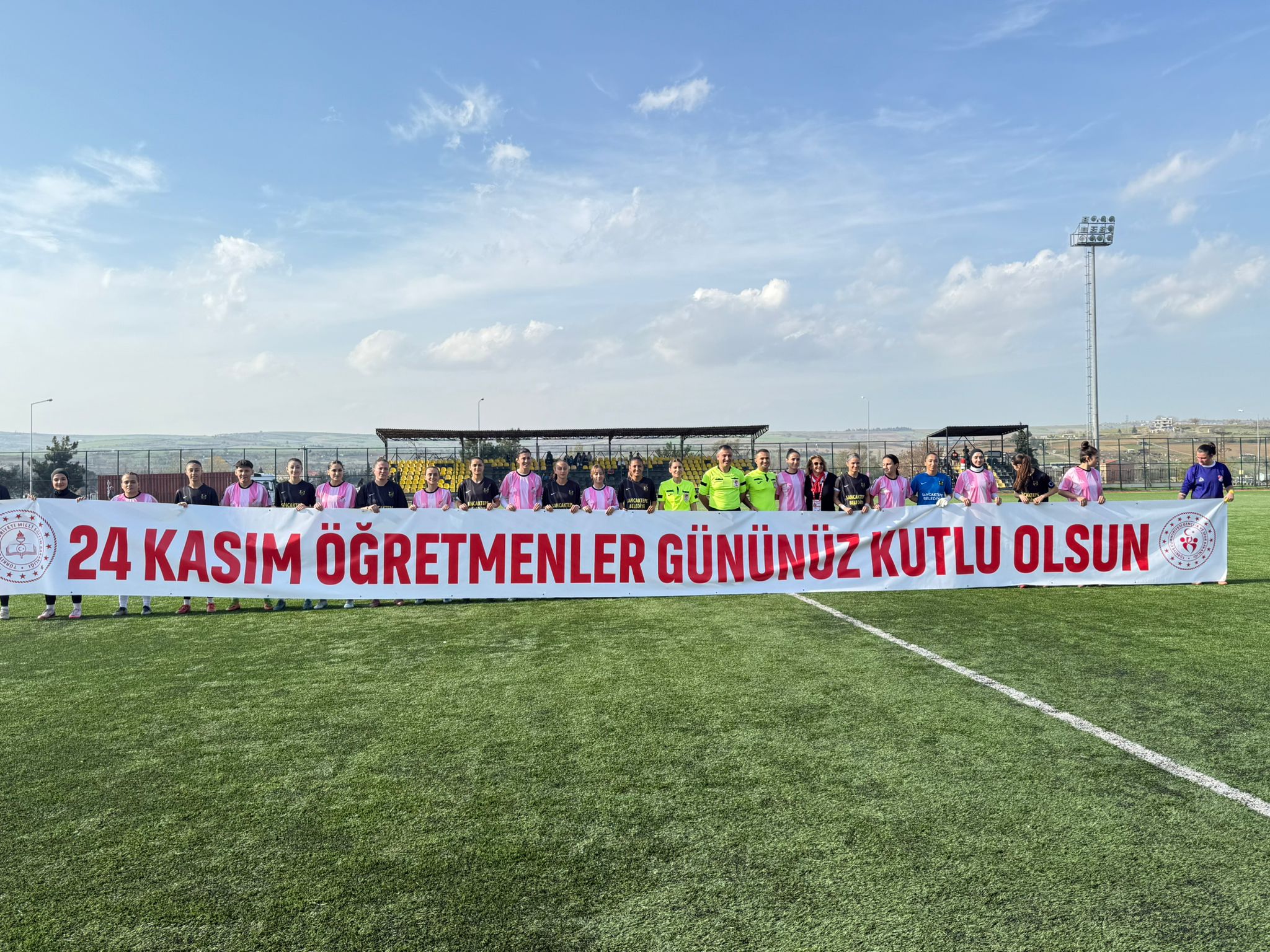 Kadınlardan anlamlı pankart