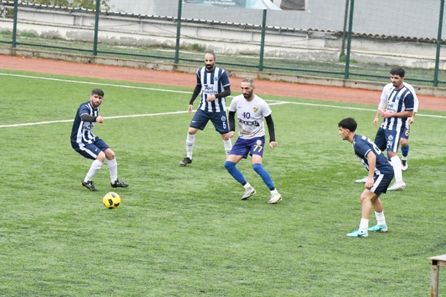 Marmaragücüspor zorda olsa kazandı