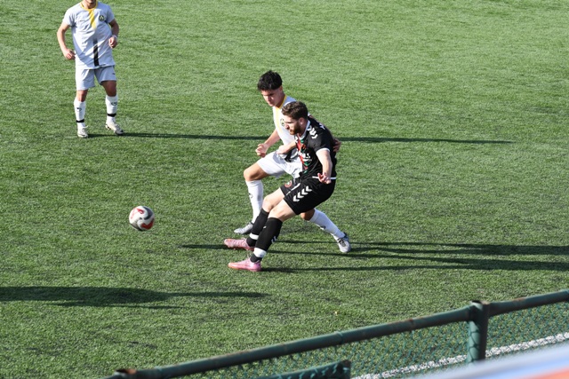 Tekirdağspor son dakikada üç puandan oldu