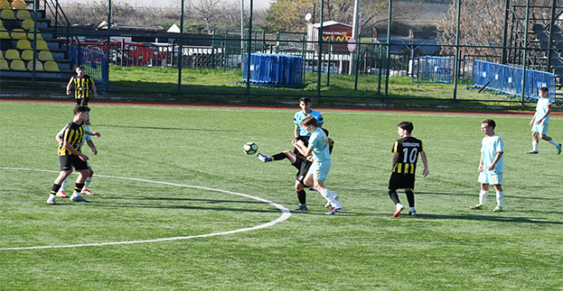 Tekirdağspor, üstünlüğünü koruyamadı