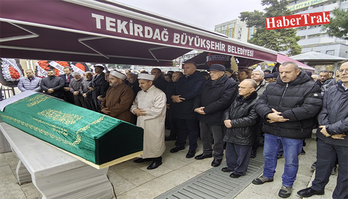 ÖKSEL DEMİR SON YOLCULUĞUNA UĞURLANDI